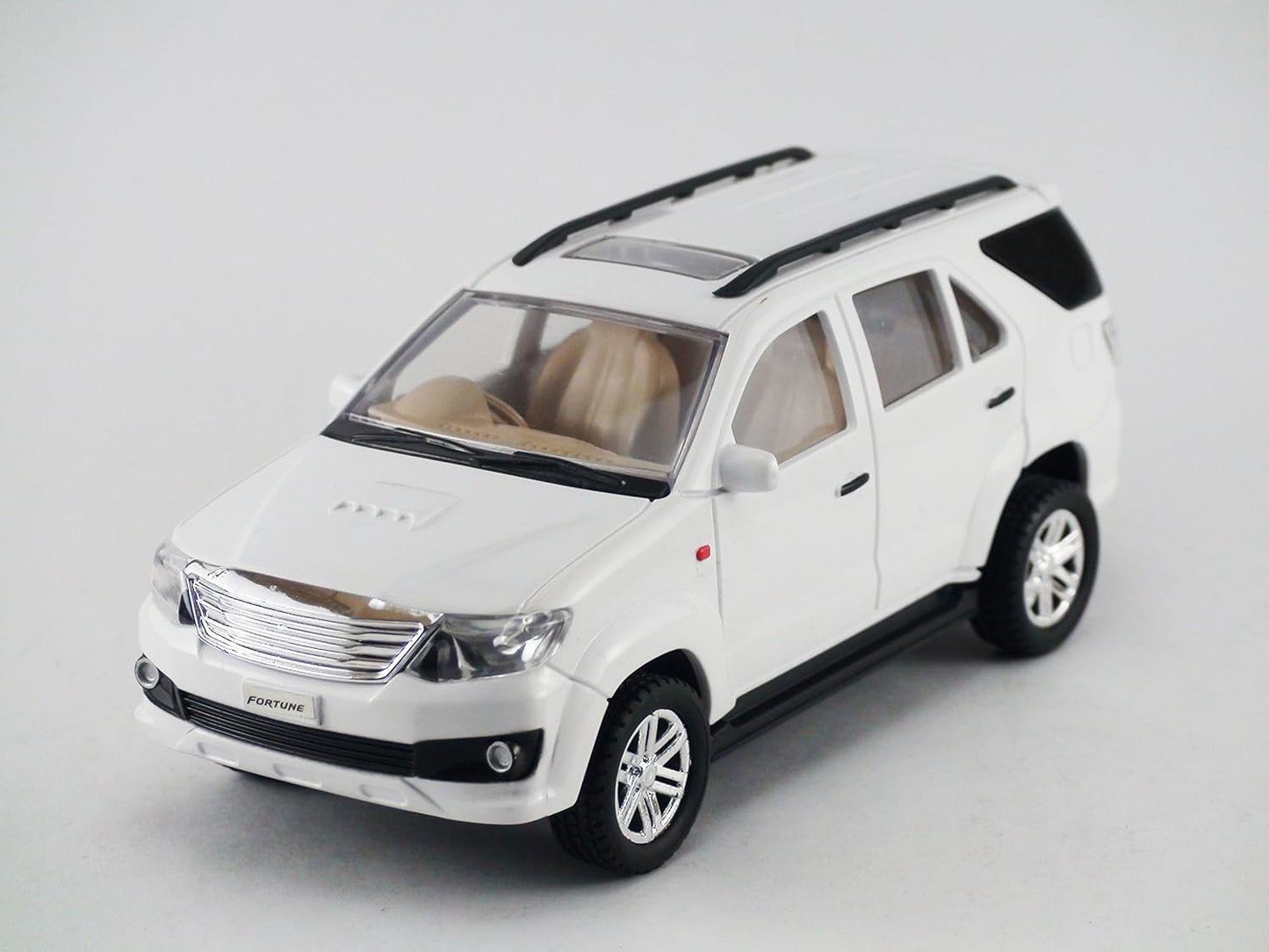 Centy Toys Plastic Fortuner Model Car, Pack Of 1, White, Kid,Adult,Toddler