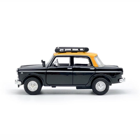 Bombay Ambassador Taxi – Pull-Back Car | Classic Indian Collectible Toy