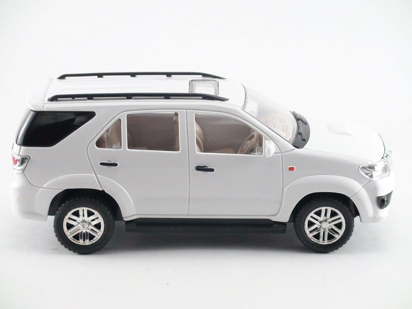 Centy Toys Plastic Fortuner Model Car, Pack Of 1, White, Kid,Adult,Toddler